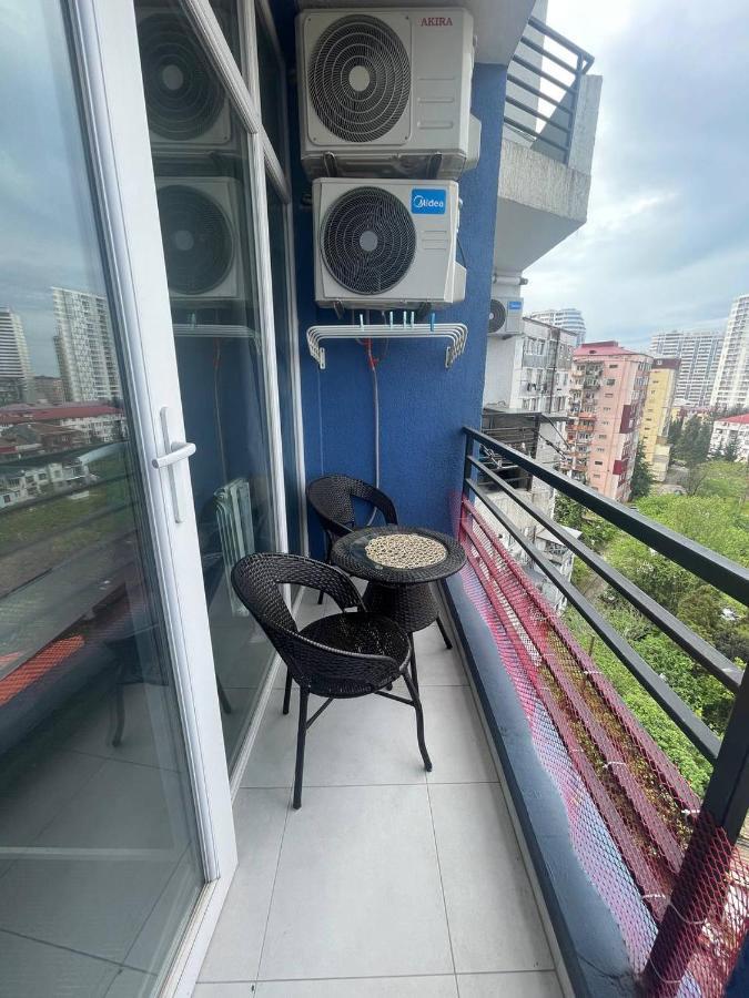 "Студия 24" - Посуточно И Помесячно บาทูมิ ภายนอก รูปภาพ